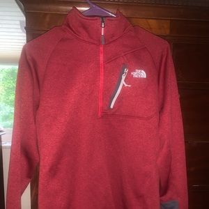 Men’s NorthFace pullover